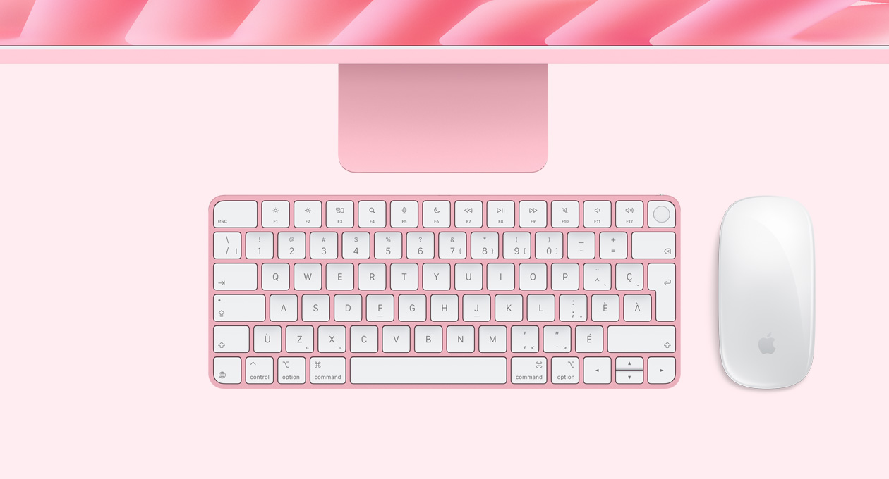 iMac, couleur rose, vue du dessus, avec Magic Mouse et Magic Keyboard avec Touch ID