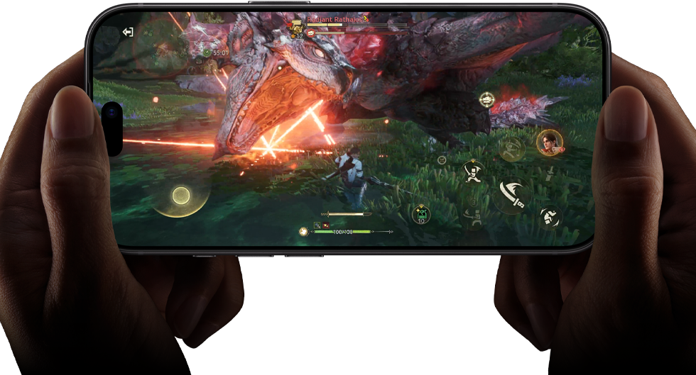 iPhone 18 Pro, priekšpuses skats, redzama spēle Monster Hunter Outlanders, kas demonstrē A20 Pro čipa veiktspēju