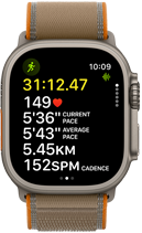 Apple Watch Ultra 4, kryt z titánu v prírodnej farbe, pokročilé ukazovatele tréningu Beh vonku, pohľad zvonku na pravú stranu, korunka Digital Crown, vystúpené bočné tlačidlo, trailová slučka vo farbe piesková béžová