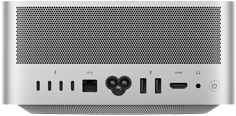 Mac Studio zozadu, perforovaný hliníkový prieduch, štyri porty Thunderbolt 5, jeden port Ethernet, jedna napájacia zásuvka, dva porty USB‑A, jeden port HDMI, jeden konektor na slúchadlá a vypínač
