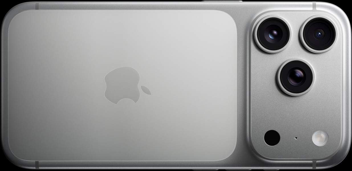 iPhone 17 Pro, hõbe, tagakülg, Pro-kaamerasüsteem, kolm objektiivi, mikrofon, välk