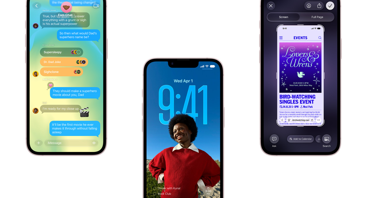 Três dispositivos iPhone 17e. O ecrã à esquerda mostra uma conversa na app iMessages, o ecrã ao centro mostra o ecrã bloqueado com o retrato de uma pessoa a sorrir, com as apps Calendário e Relógio atrás, e o ecrã à direita mostra uma interface de criação de eventos