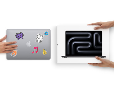 Une main tend un MacBook couvert d’autocollants vers deux mains tenant un nouveau MacBook dans son coffret